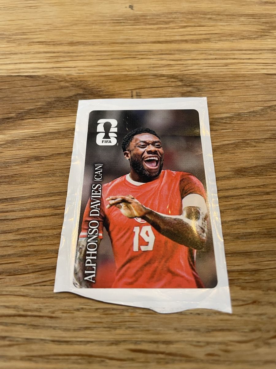 Coca-Cola Sammelbilder & Trading cards: Alphonso Davies Coca Cola Sticker – Neu (gemäss Beschreibung) aus Remetschwil von tan_9rp6