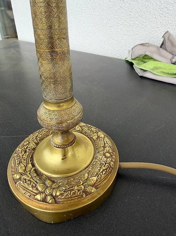Lampes: Pied de lampe en bronze ciselé est doré  – D'occasion à Preverenges par mih_vqg5 3