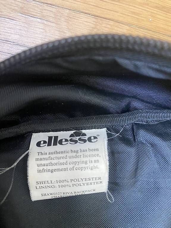 Zaini: Ellesse Rucksack / Backpack  Schwarz/Grau – Usato da Rorschach venduto da Lauraq12 3