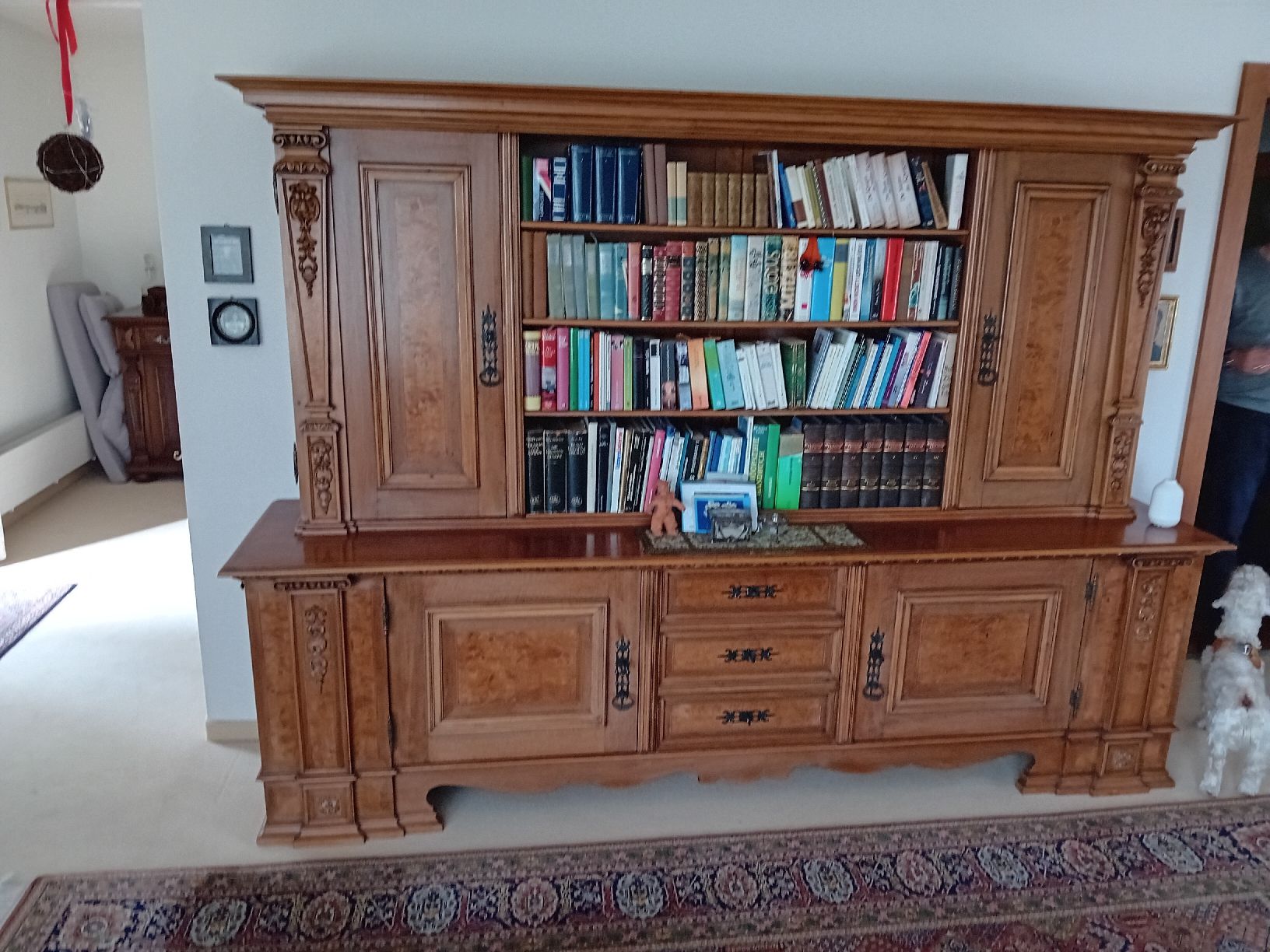 Credenze: Klassizistische Wohnwand – Usato da Kriens venduto da BP_Art 2