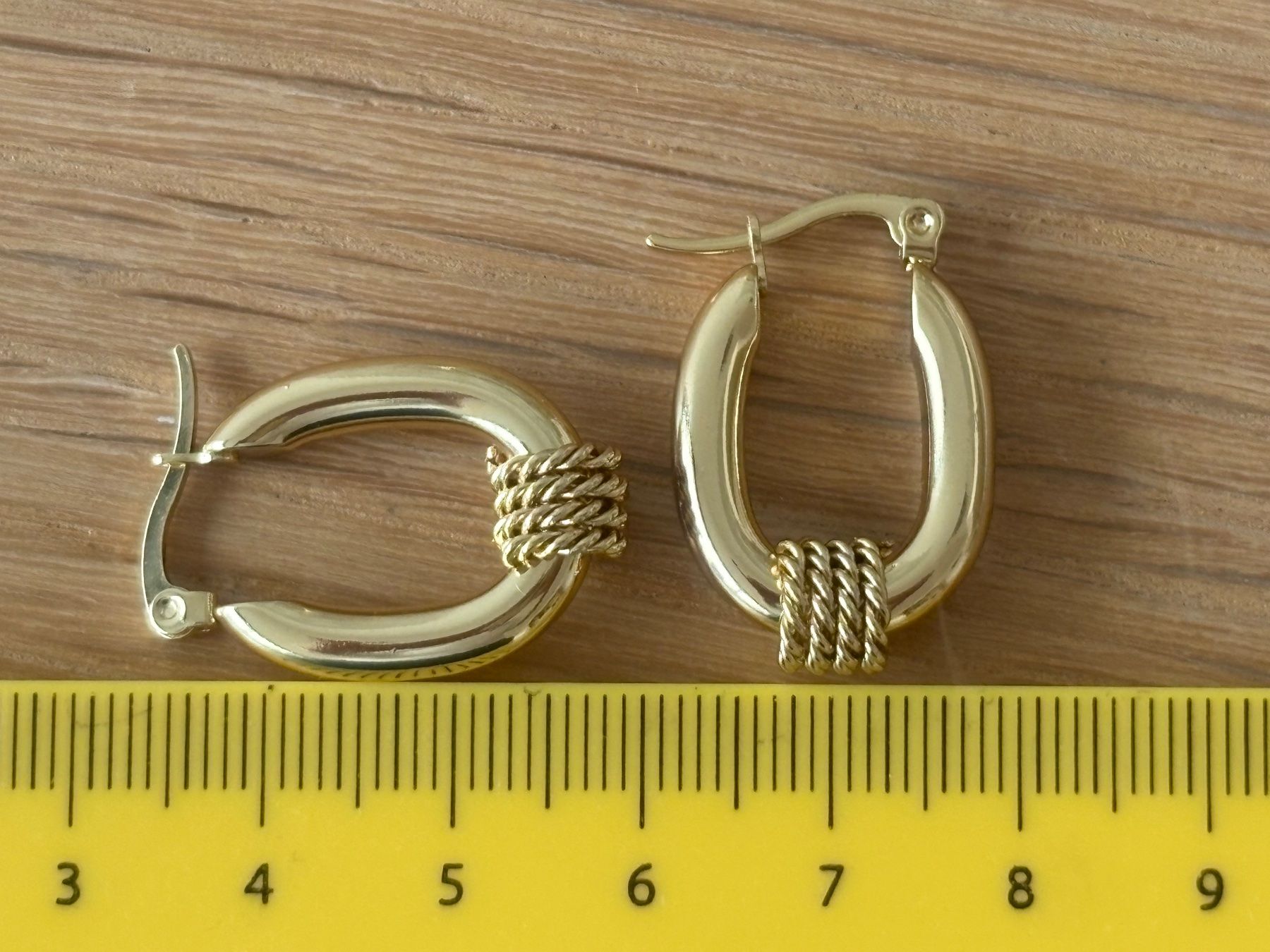 Orecchini pendenti & Orecchini a lobo: Edelstahl Elegante Creolen Ohrschmuck  Farbe:Silber – Nuovo (secondo la descrizione) da Biel-Bienne venduto da Roserosse13 5