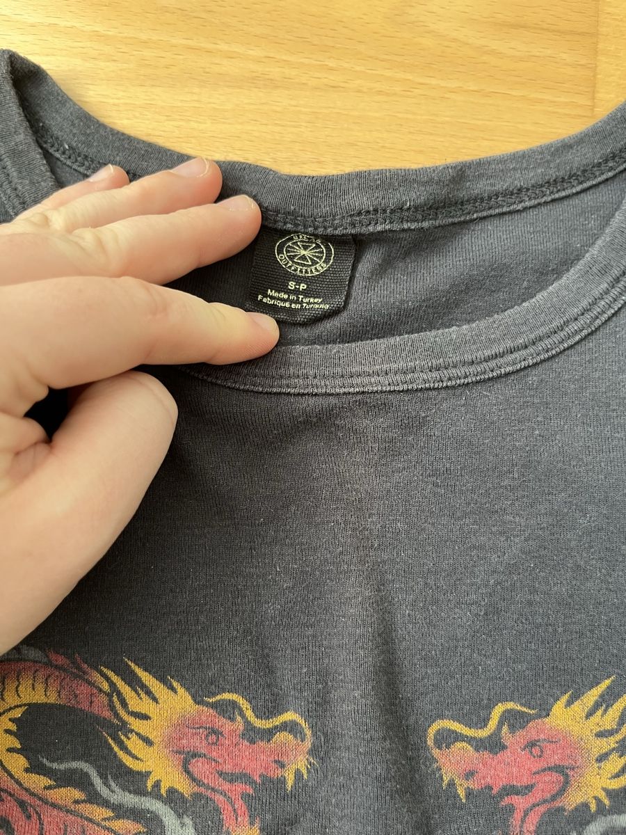 Urban Outfitters Camicette, T-shirt & Top: Urban Outfitters Croptop – Usato da Zuzwil SG venduto da dieschnellemichelle 1