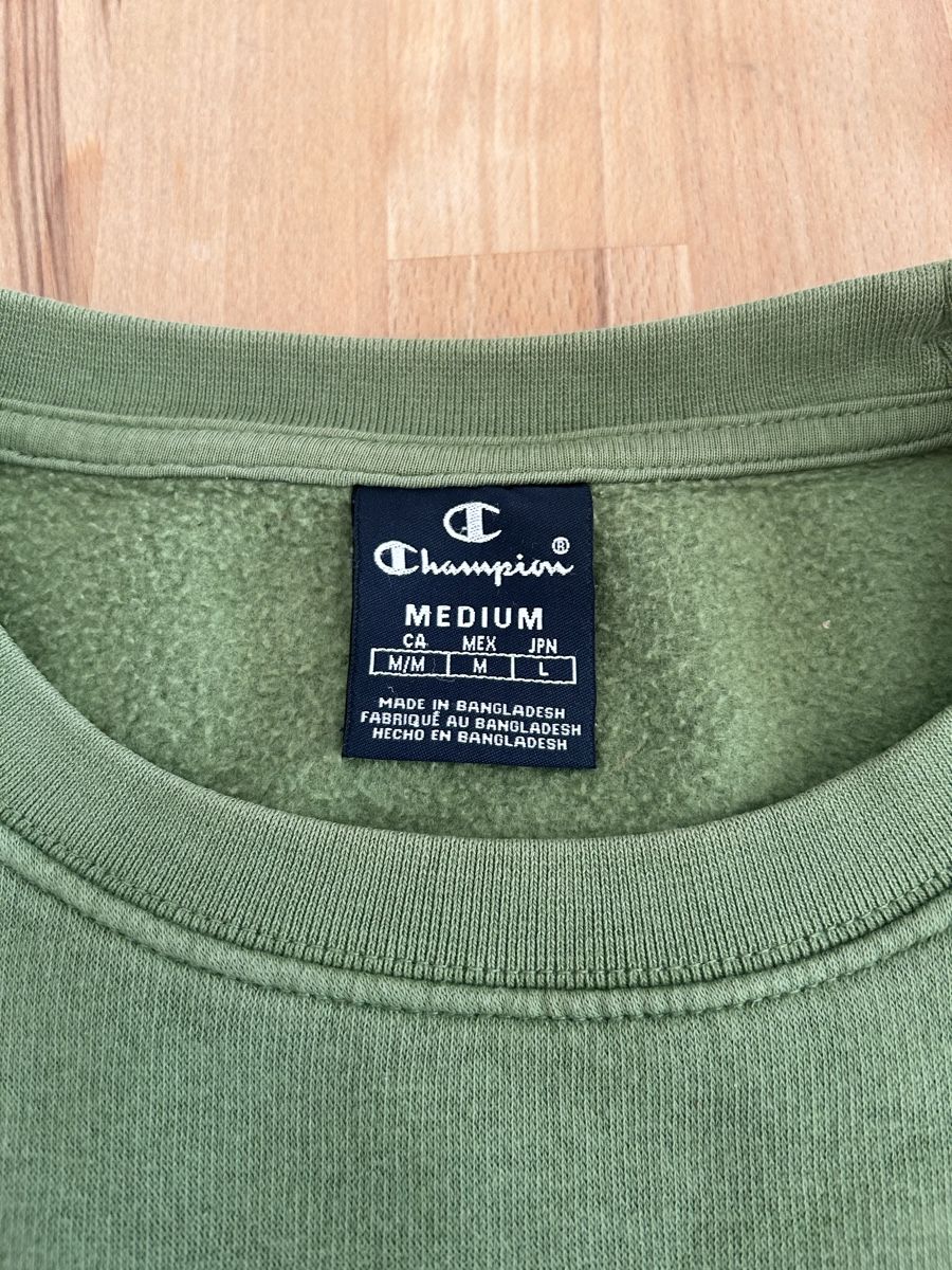 Maglioni & Felpe: Champion Pullover – Usato da Flawil venduto da bridge28 1