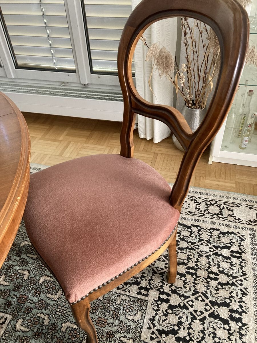 Tables: Louis Philippe Tisch mit 6 Stühlen  – D'occasion à Walenstadt par Manhart48 2