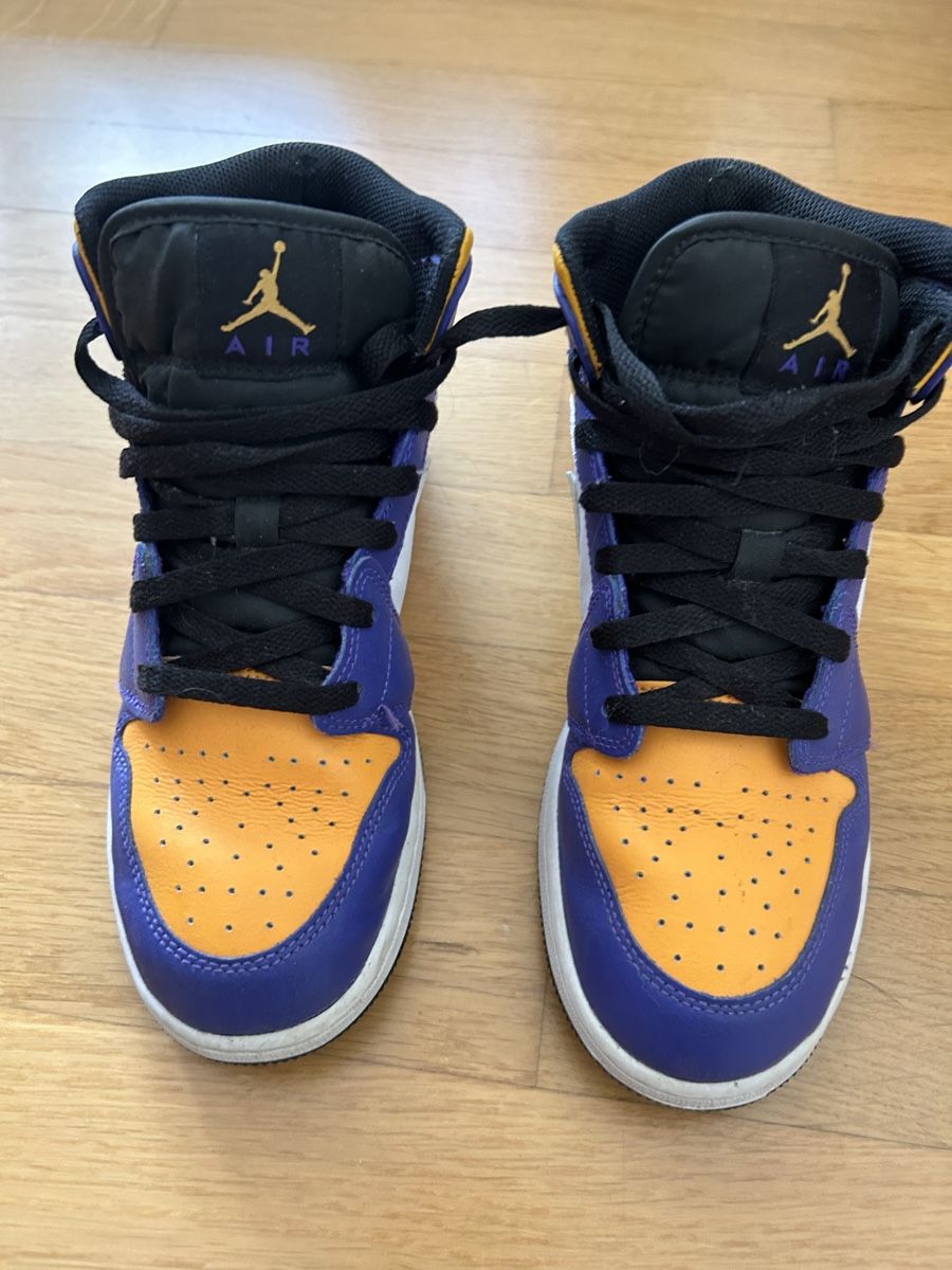 Jordan Herrenschuhe: Nike Jordan 1 Grösse 40 – Gebraucht aus Embrach von Ladybug87