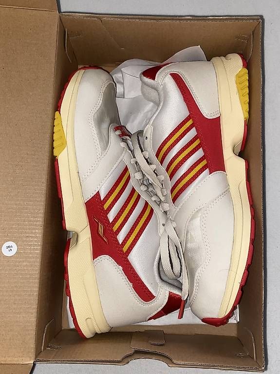Adidas Scarpe da uomo: Adidas Trainer schuhe gr.40 – Nuovo e nell'imballaggio originale da Zürich venduto da ser_6jwp 1