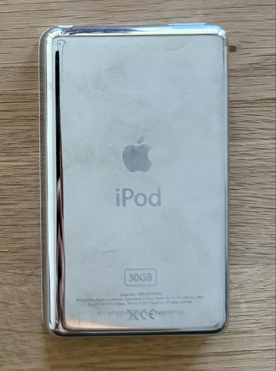 Apple Lettore multimediale portatile: iPod classic 30GB  – Usato da Morges venduto da passion-cox 1
