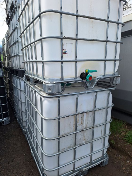 Wassertank 1000li (Gebraucht) in Neuenegg für CHF 39 – nur Abholung auf ...