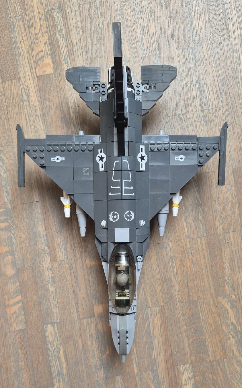 Lego Jouets: Lego Jet – D'occasion à Münsingen par maruzo 1