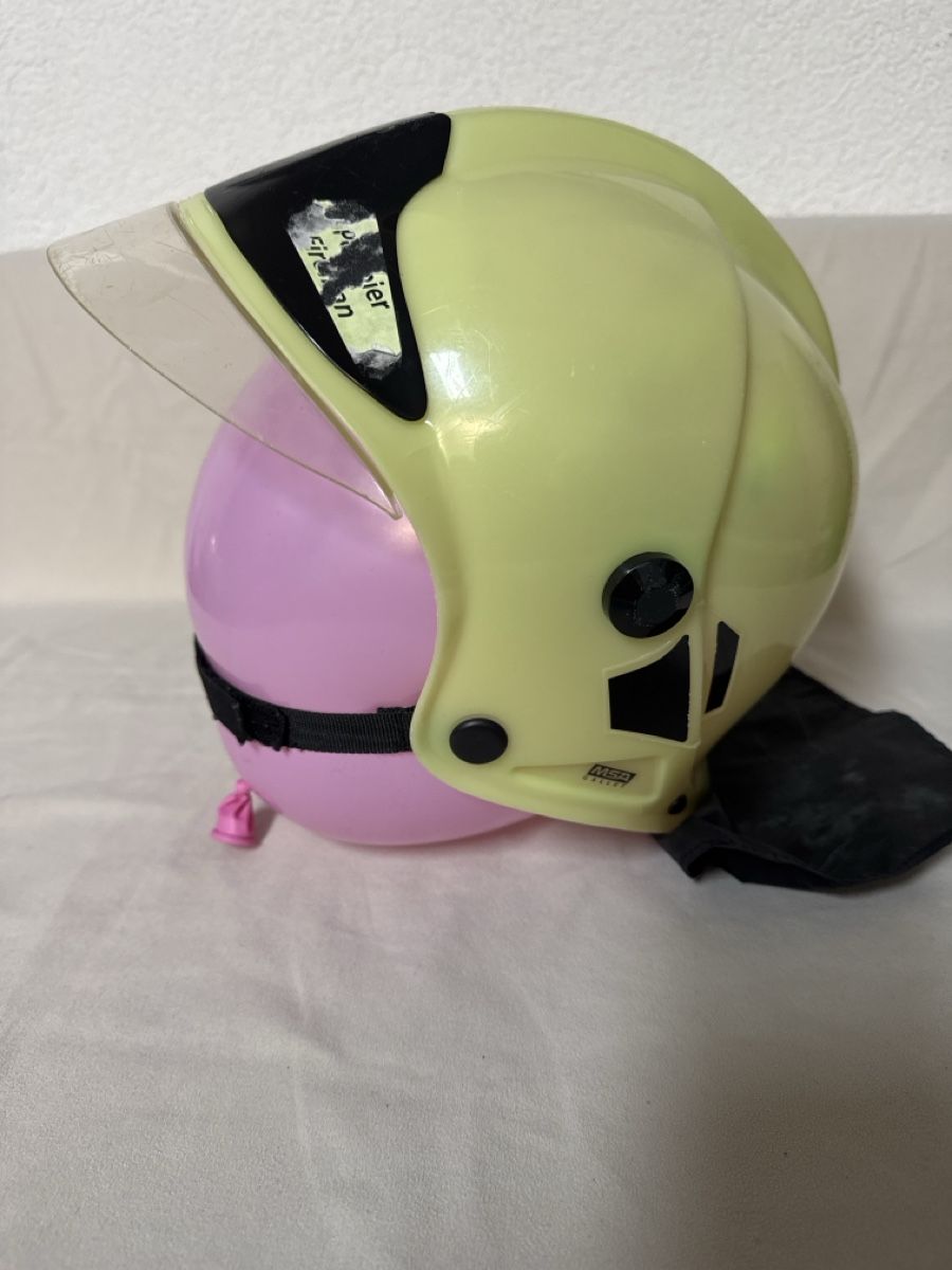 Costumi: Feuerwehrhelm für Kinder – Usato da Ehrendingen venduto da Sansav 1
