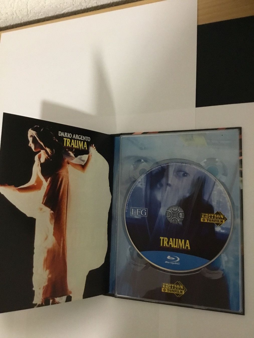 Tutti i DVDs: Trauma Blu Ray Mediabook 2 Disc – Nuovo (secondo la descrizione) da Blauen venduto da sternchen66 3