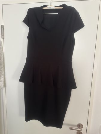 Black peplum dress short sleeves size 40 used