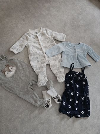 Lot vêtements bébé (2-3M)  🌞👶
