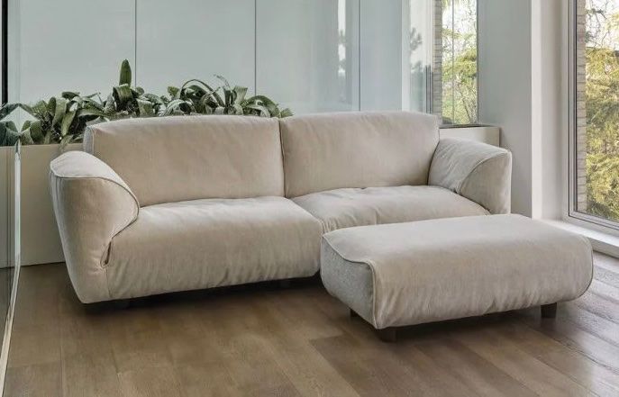 Edra Sofas: EDRA Sofa und Hocker Grande Soficce – Neu (gemäss Beschreibung) aus Kriens von AmreinWohnen