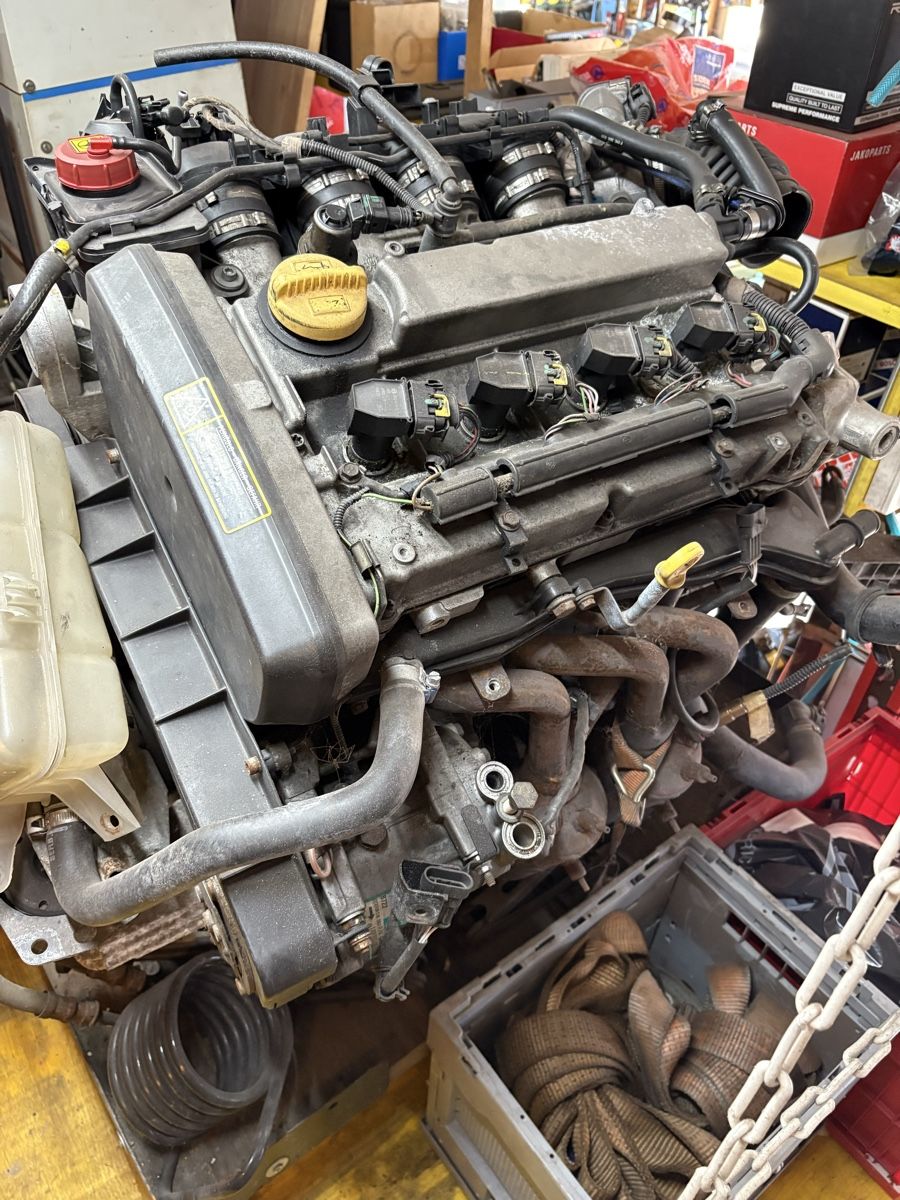 Alfa Romeo Motori: Motor und Getriebe – Usato da Brittnau venduto da firefly68