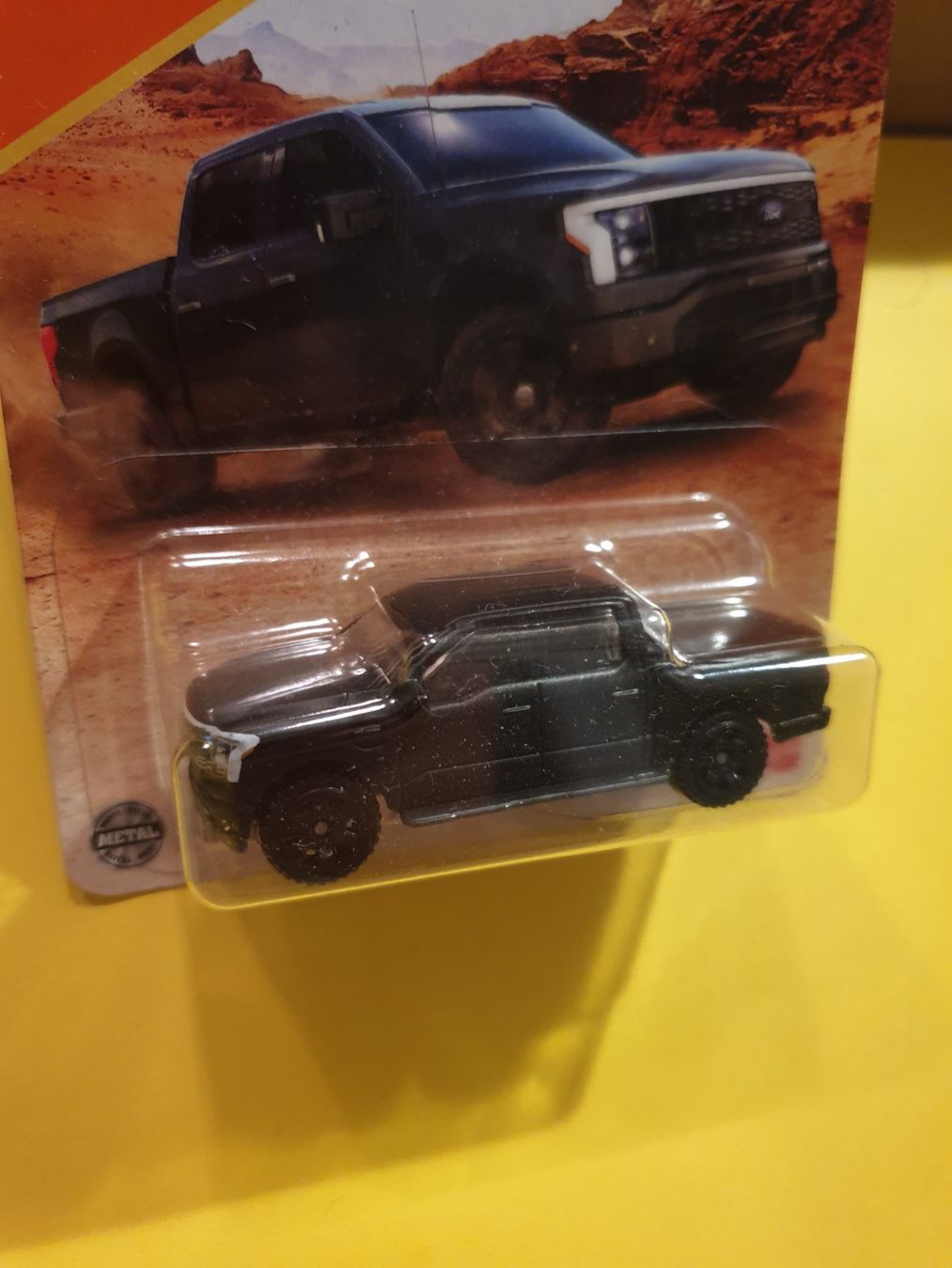 Matchbox Modellini d'auto: 2 x Matchbox 2022 FORD F-150 LIGHTNING – Nuovo e nell'imballaggio originale da Oftringen venduto da Rotor 3