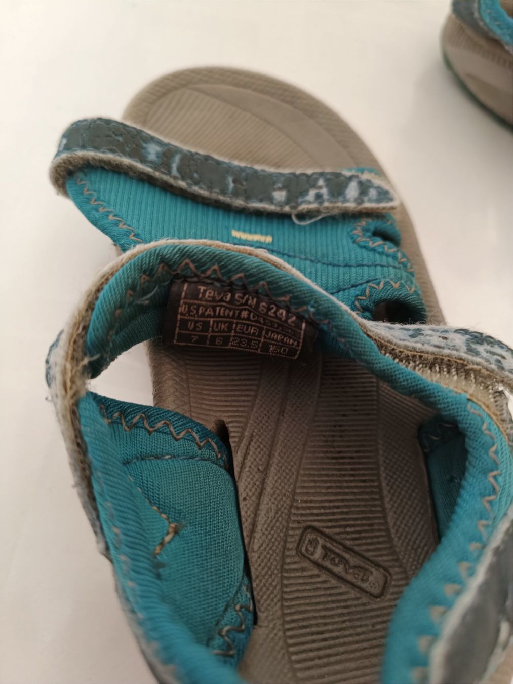 Teva Schuhe für Jungen: Teva Sandalen Gr 23.5 Kinder türkis – Gebraucht aus Oberhofen Thun'see von cri_6md2 1