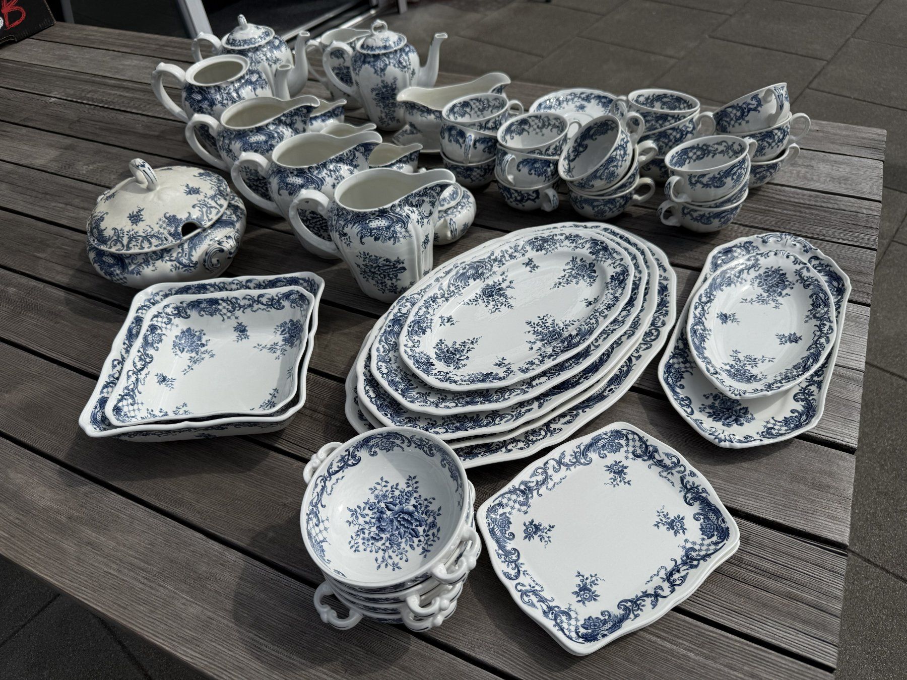 Villeroy & Boch Geschirrsets: Villeroy & Boch Valeria Blau – Gebraucht aus Seedorf BE von Tostone 1