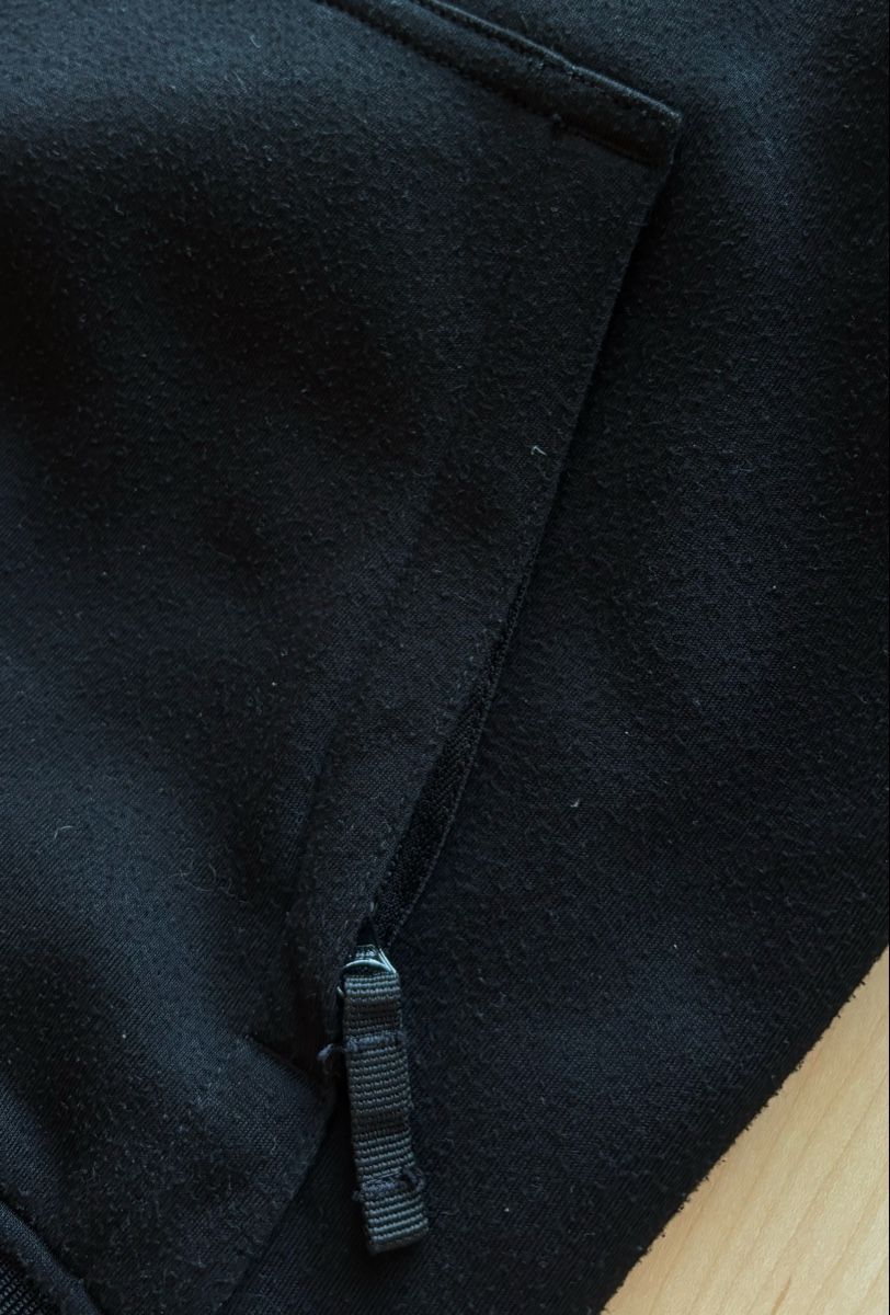 Pulls & Sweat-shirts: Sweat Moto L – D'occasion à Denens par RomainSecondeMain 4