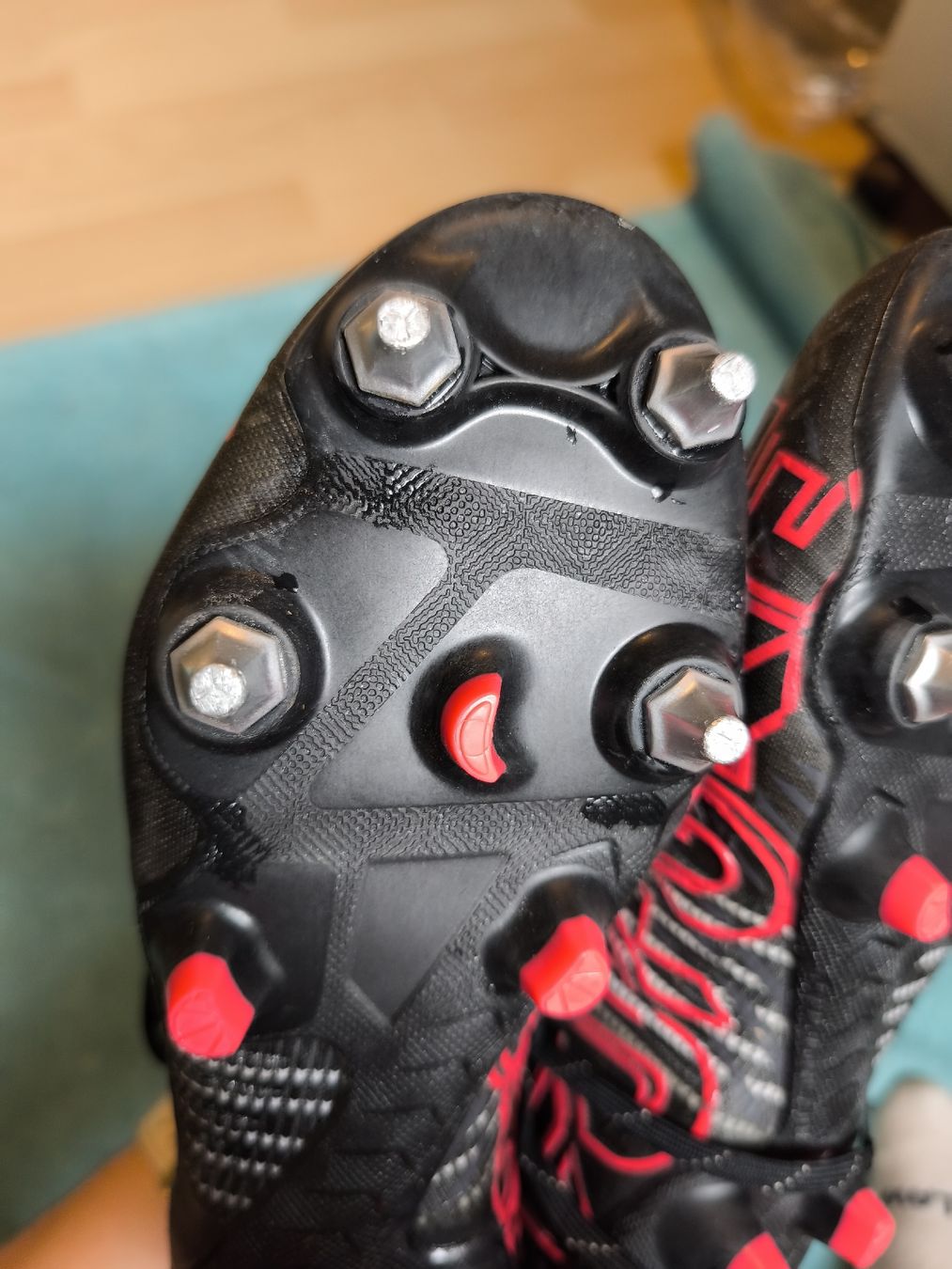 Puma Scarpe da uomo: Fussballschuhe Puma – Nuovo (secondo la descrizione) da Subingen venduto da MZubi 2