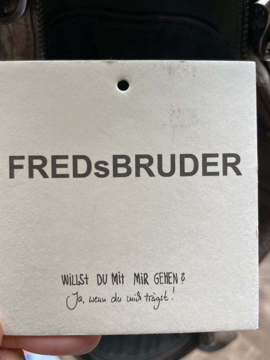 FredsBruder Taschen für Damen: Ledertasche Freds Bruder – Neu (gemäss Beschreibung) aus Oetwil am See von abtDesign 1