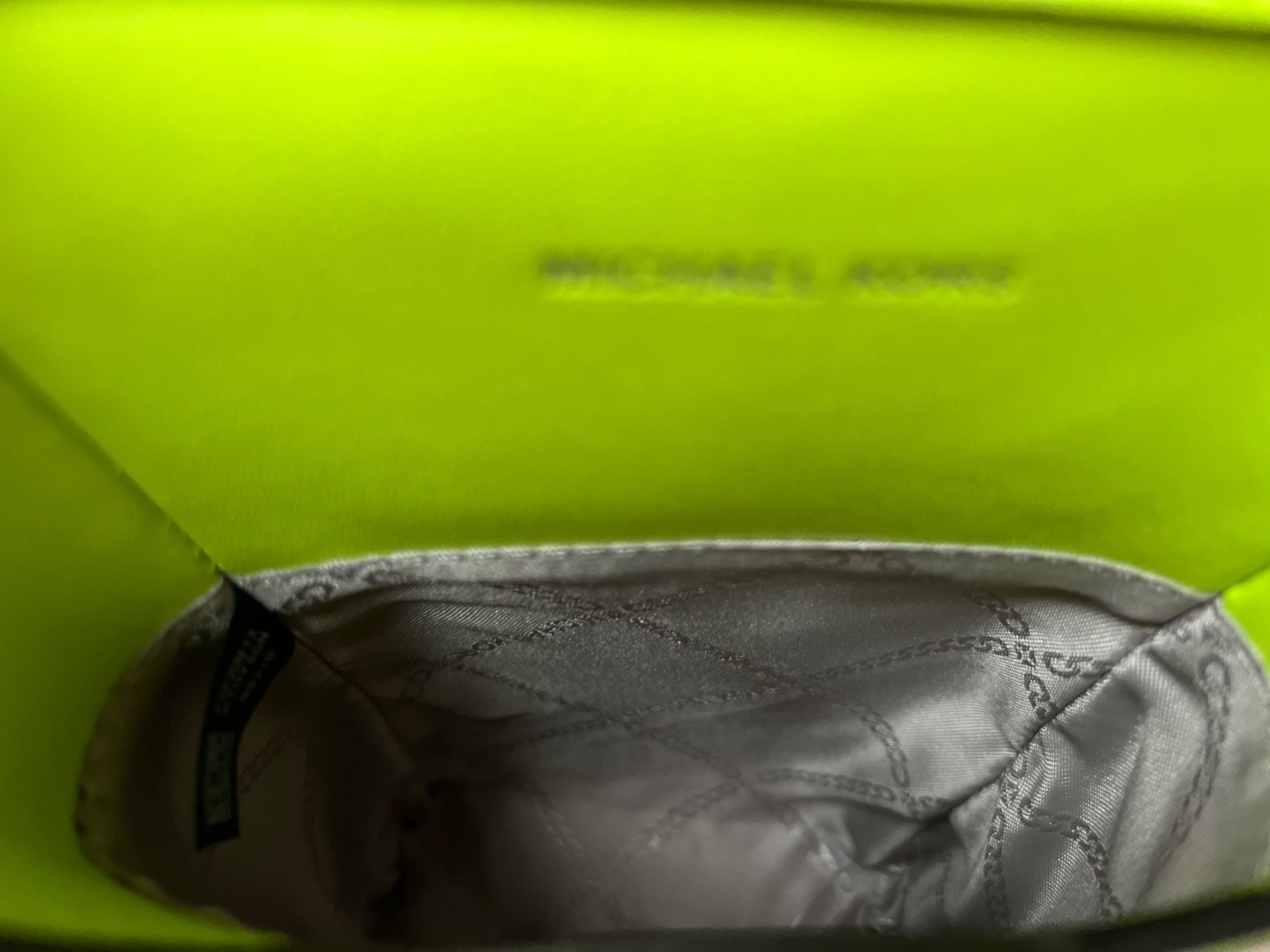 Michael Kors Taschen für Damen: Sehr coole Michael Kors Tasche – Neu (gemäss Beschreibung) aus Fischbach LU von Dear.Luki 3