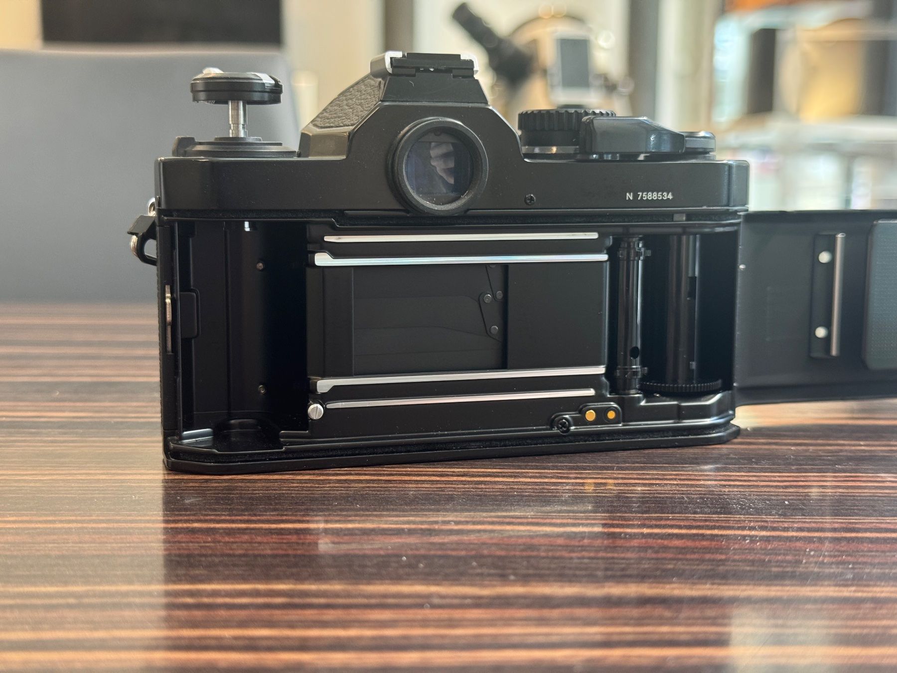 Nikon Fotocamera: Nikon FM2 Spiegelreflexkamera super Zustand – Usato da Zürich venduto da KochphotoAG 2