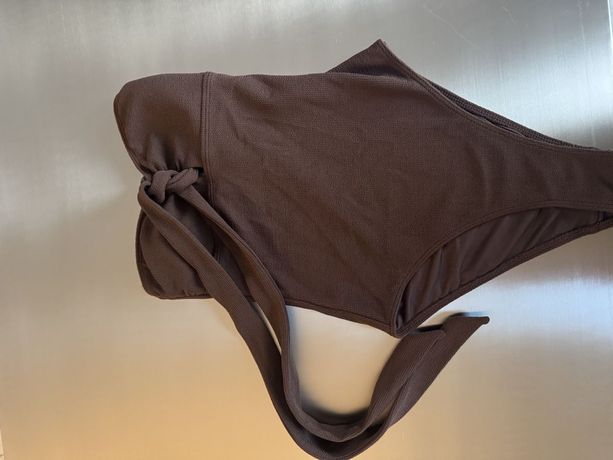 Sezane Costumi da bagno & Bikini: Sezane brown swimsuit size XS – Nuovo (secondo la descrizione) da Zürich venduto da ana_snm5 4