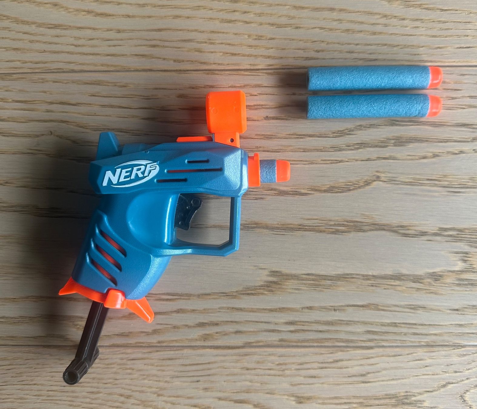 Nerf Giocattoli: Nerf Dual-Strike Blaster Elite und Mini Nerf Pistole – Usato da Abtwil SG venduto da sinsky_ 6