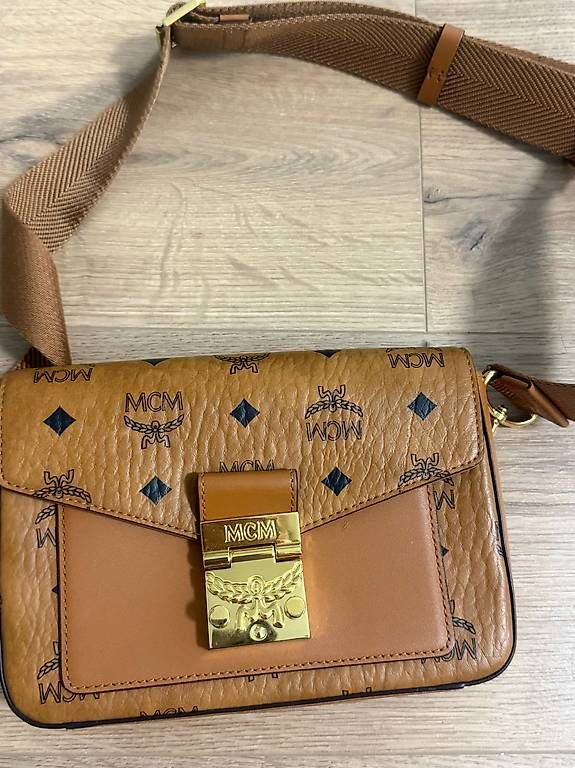 Taschen für Damen: Tasche MCM – Gebraucht aus Glattbrugg von dem_5rwf