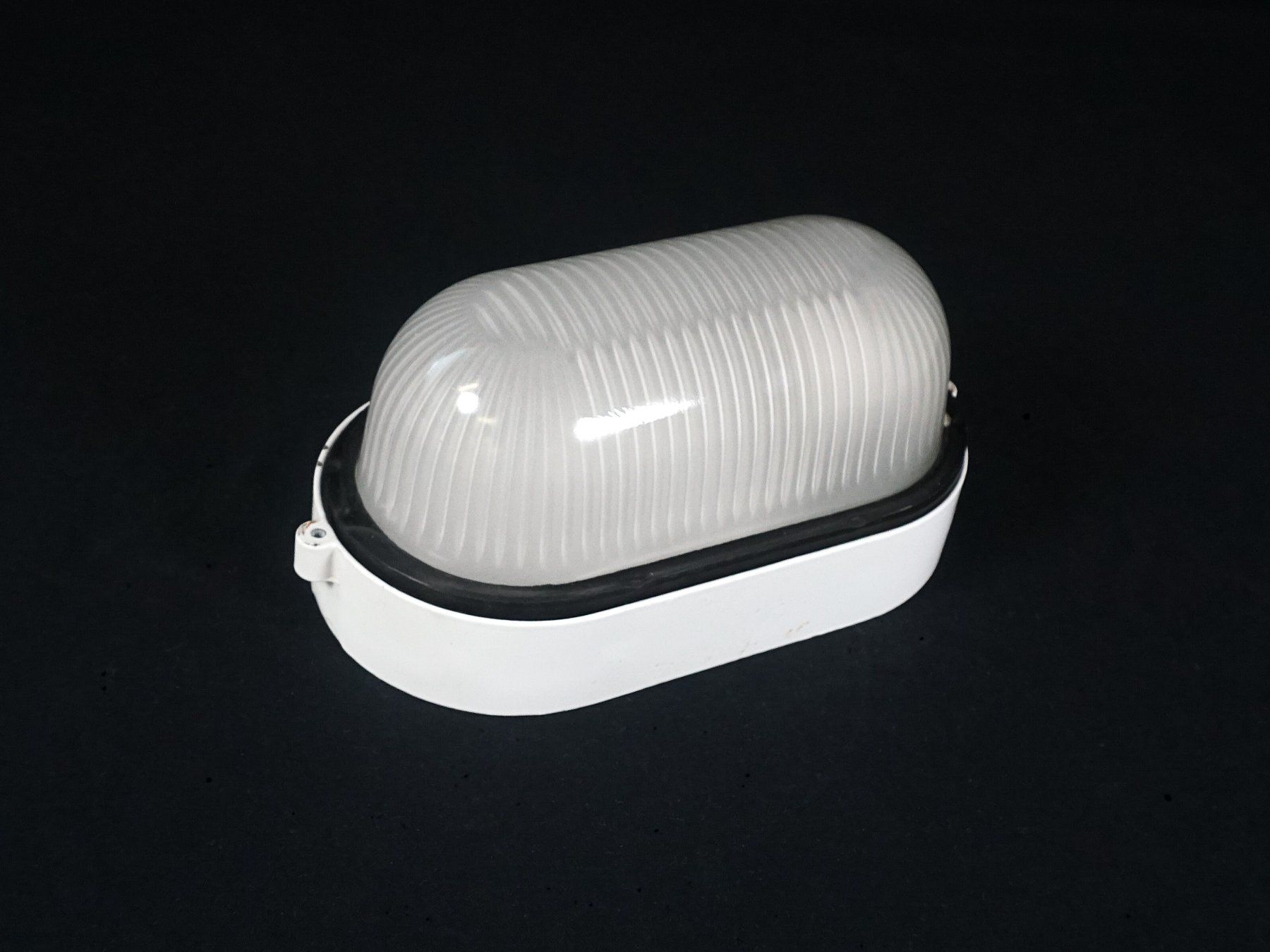 Lampes: Aussenlampe Oval – D'occasion à Pratteln par Restwert_Pratteln 6