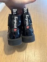 Disney x Zara Girls Schwarze Lack-Stiefeletten Größe: 34