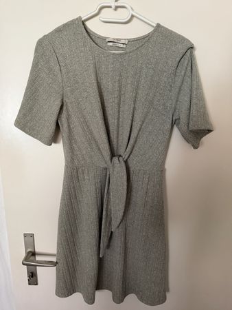 Pull & Bear Kleid Gr. M
