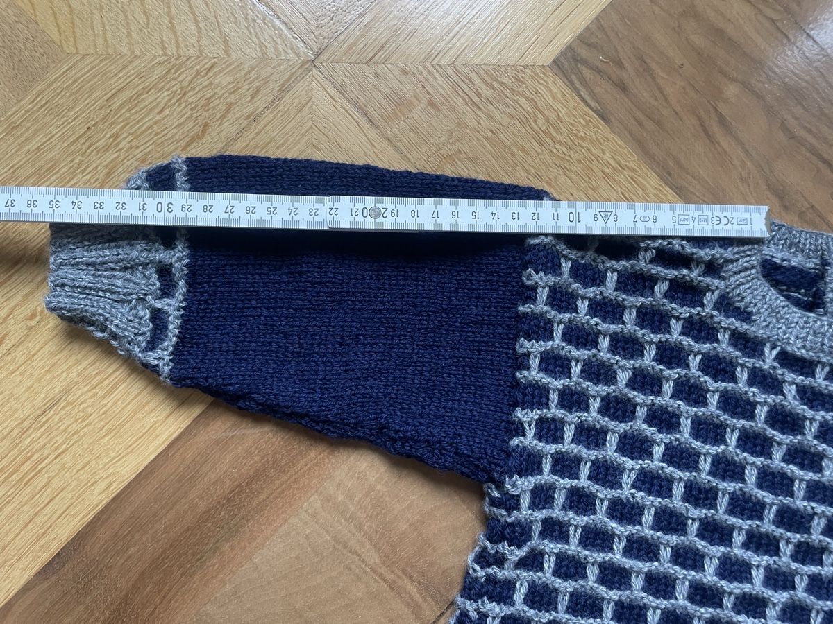 Maglioni & Felpe: Handgestrickter Kinderpullover Grösse 92-98 – Usato da Fribourg venduto da Mymikrakra01 6