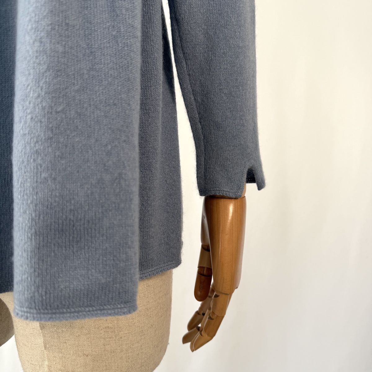 Hemisphere Maglioni & Felpe: HEMISPHERE Cashmere Cardigan – Nuovo (secondo la descrizione) da Emmen venduto da Avviivva_Com2023 4