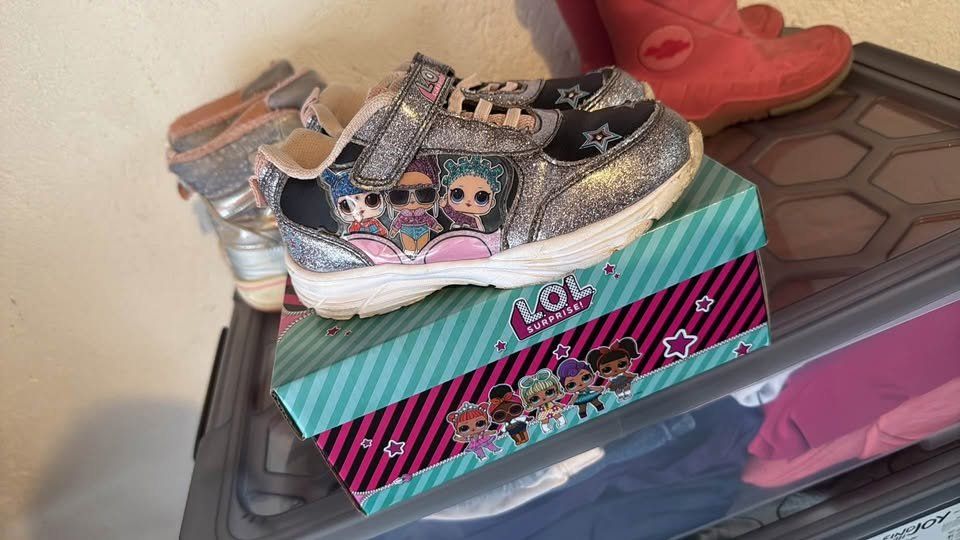 Scarpe per ragazze: Baskets lol 29 – Usato da Corminboeuf venduto da Swiss_Vendre