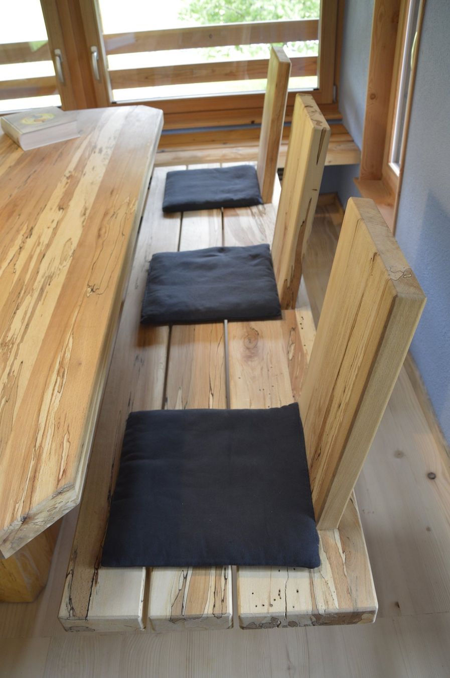 Tische: Esstisch mit 2 Bänken (alteGasse44.ch) – Neu (gemäss Beschreibung) aus Krattigen von Heutilli 4