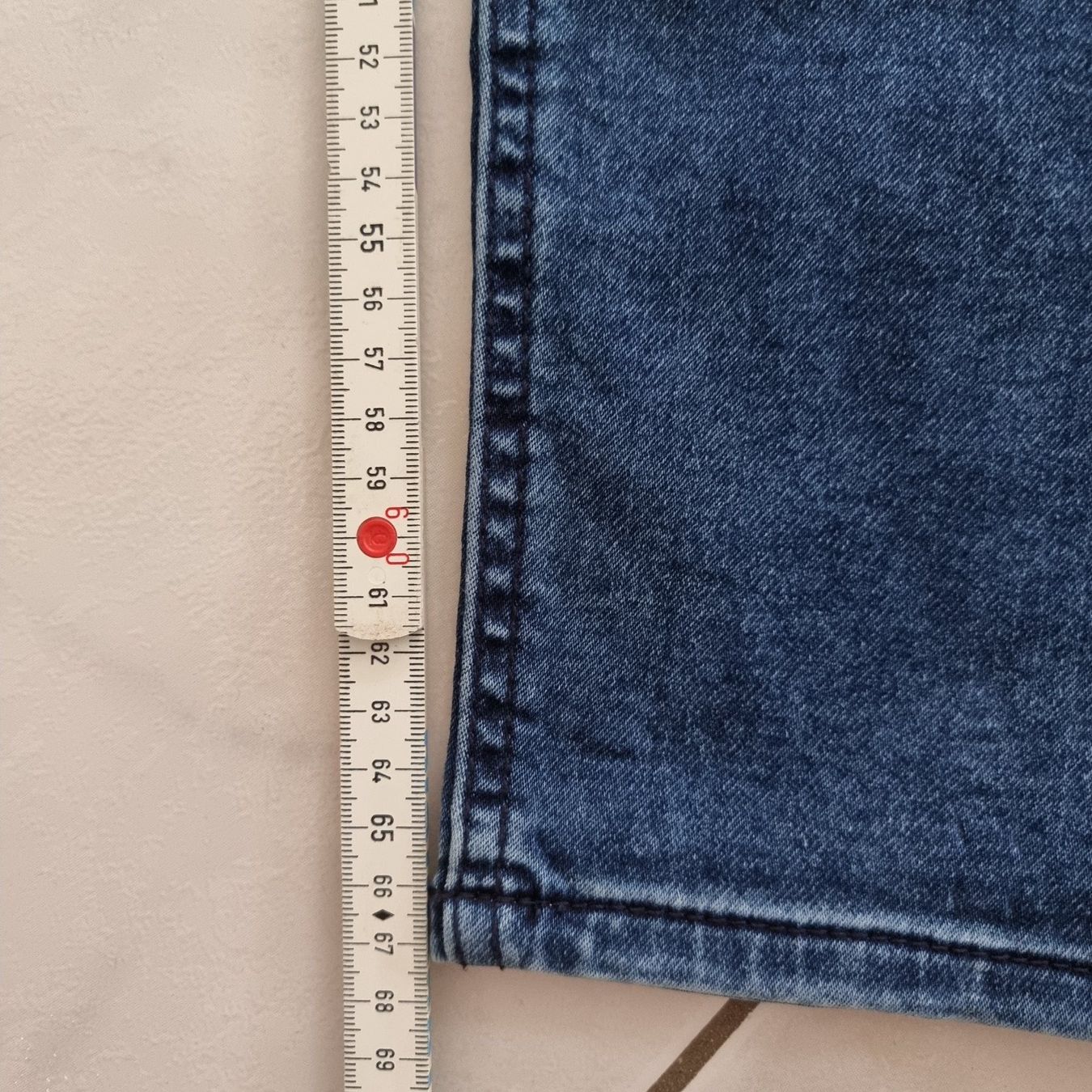 Pantaloni: Ungetragene tolle Jeans in der Gr. 152 – Usato da Arth venduto da Africa44 2