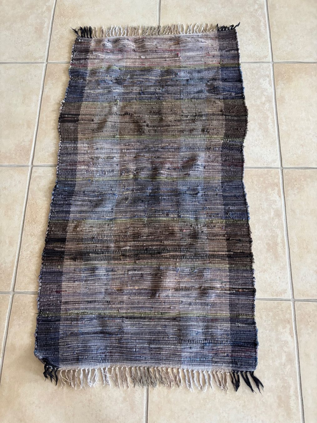 Ikea Tappeti: Ikea Baumwollteppich 125x70 cm – Usato da Balsthal venduto da Uroby
