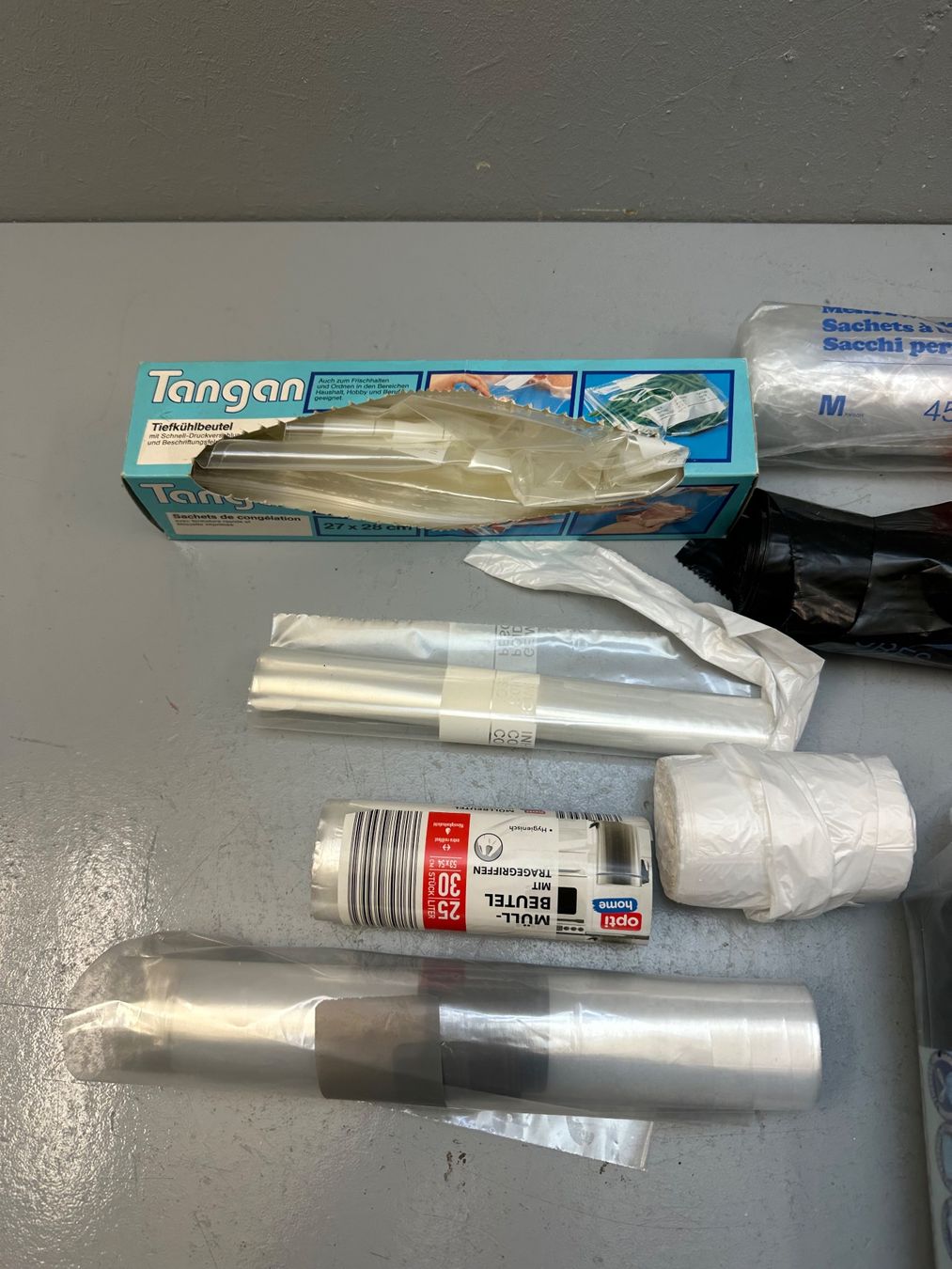 Sacs: PLASTIKSÄCKE DIV AB 1.-!!! – D'occasion à Zürich par NIKI777 3