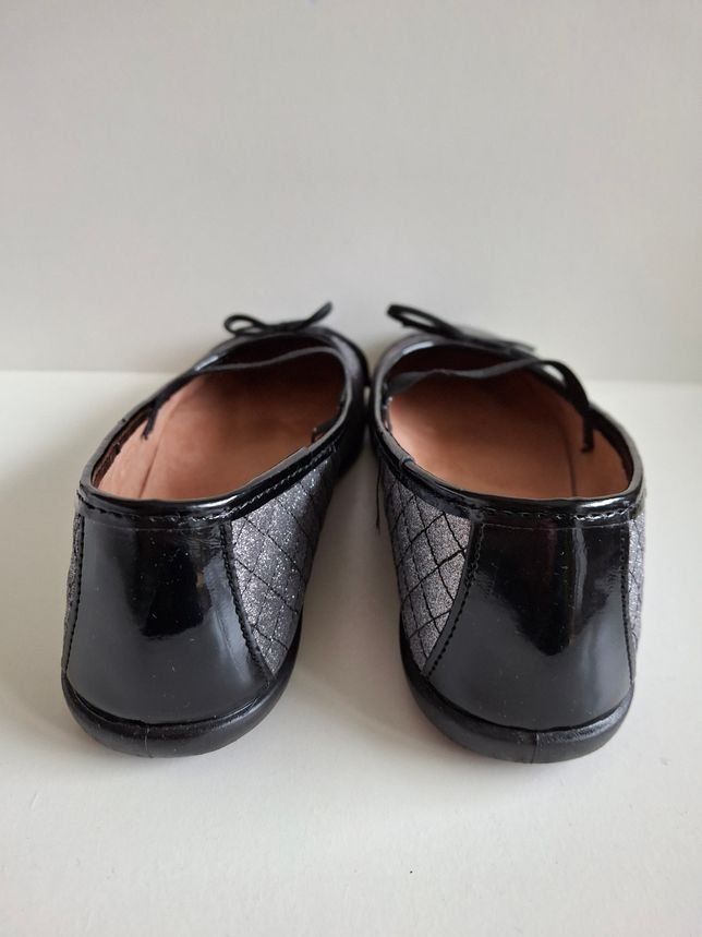Scarpe per ragazze: Ballerinas Grösse 35 – Usato da Erlinsbach venduto da Ginnie09 2