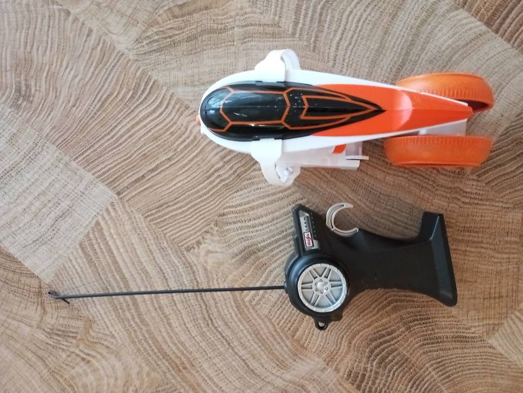 Modellismo RC: Cooles Ferngesteuertes Stuntbike  – Usato da Münchwilen AG venduto da Retokles 1