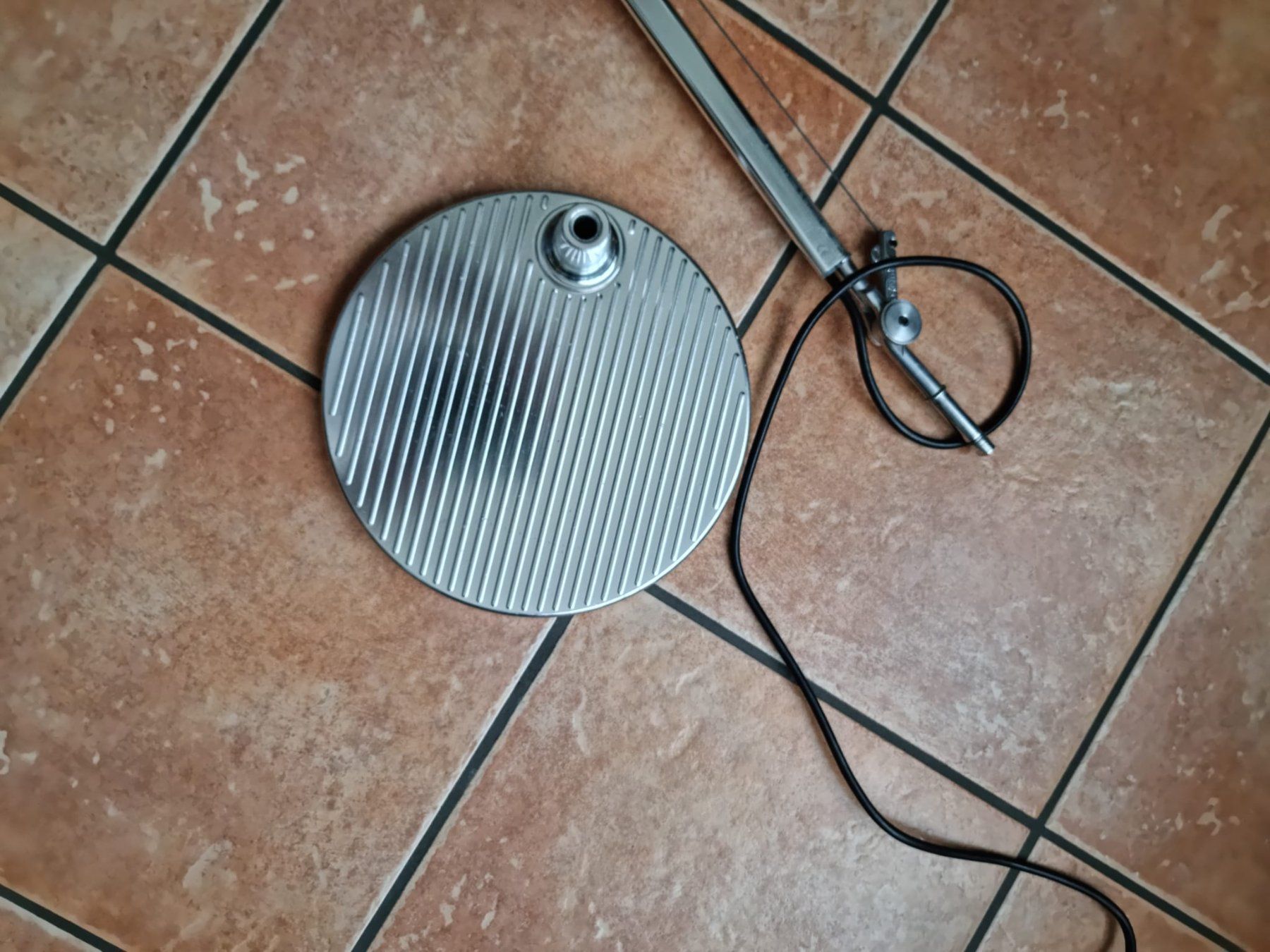 Artemide Lampade: ARTEMIDE Tischleuchte – Usato da Sissach venduto da drugho 1