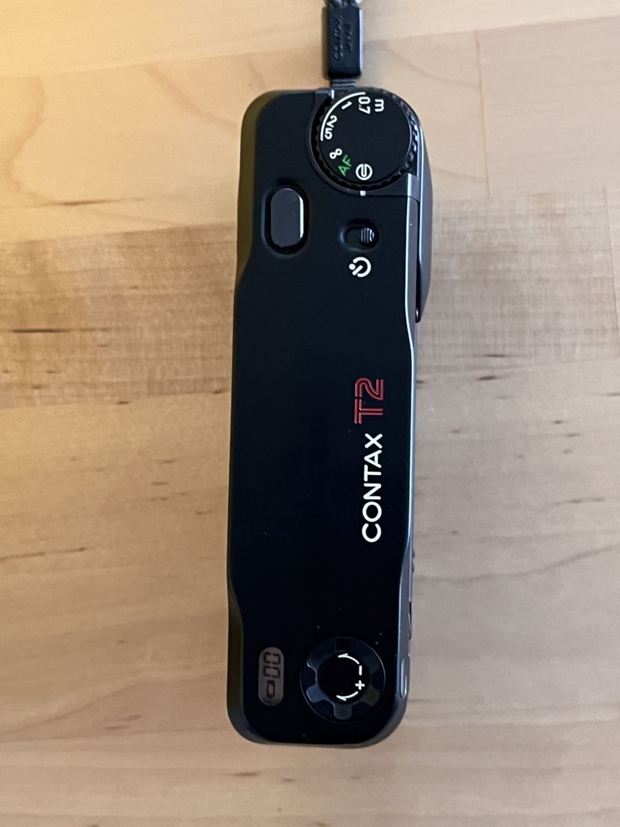Contax Fotocamera: CONTAX T2 Limited Edition – Usato da Thun venduto da IRENEKAMERAS 4