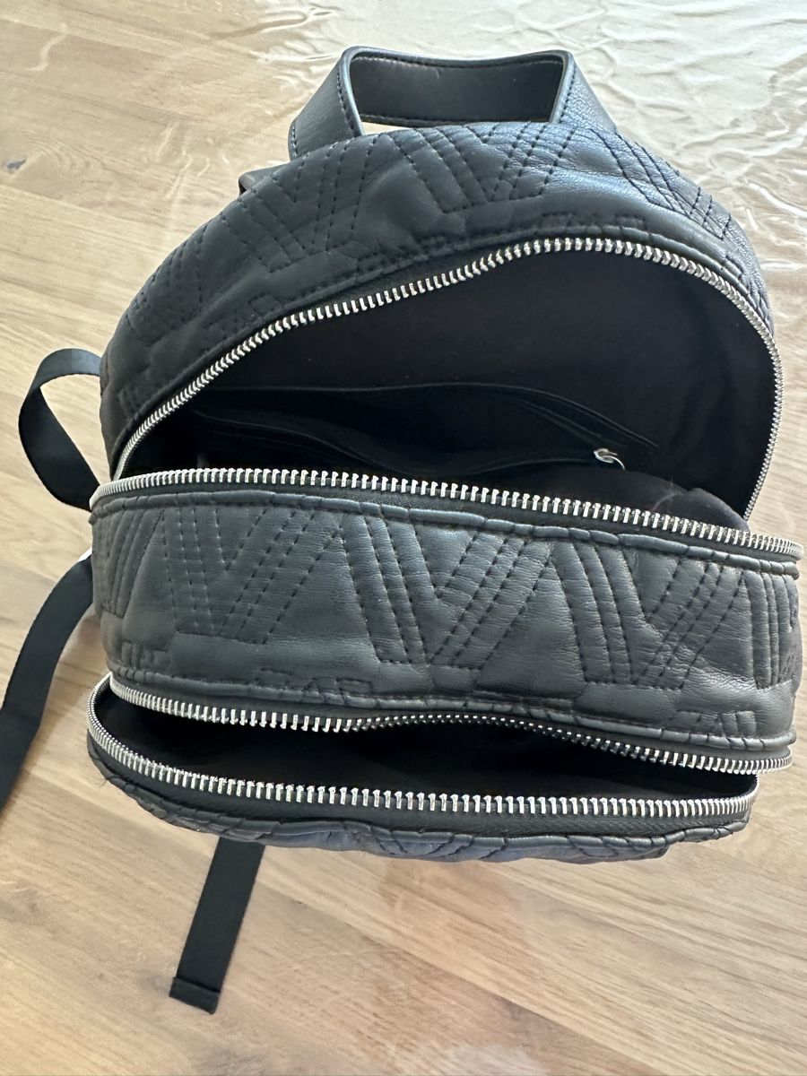 Zaini: Valentino sac à dos – Usato da Courgevaux venduto da missceline5 8