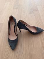 Furla Pumps Size 36 1/2 grey sued