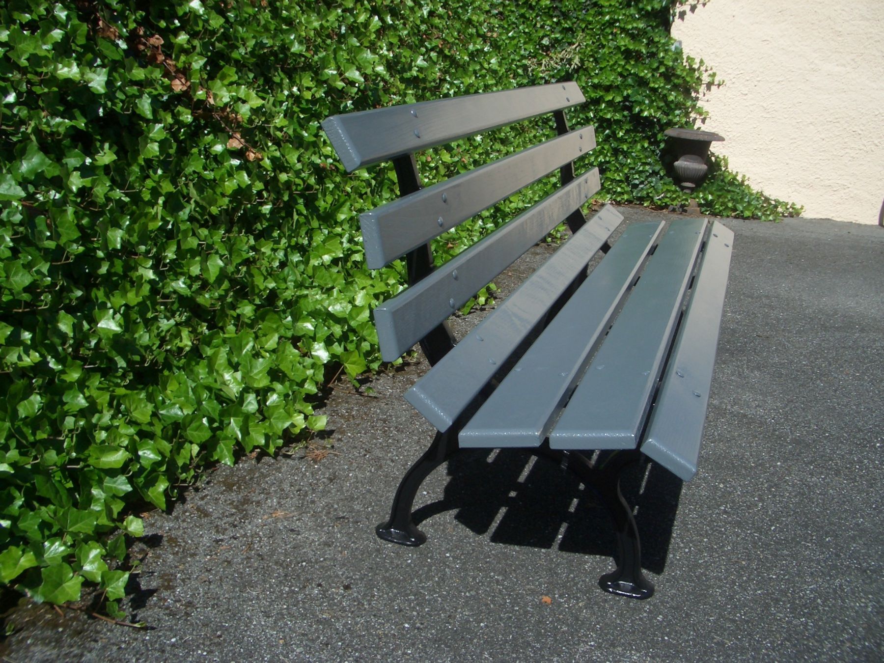 Panchine: Zeitlose Klassische Gartenbank – Nuovo (secondo la descrizione) da Lützelflüh-Goldb venduto da bea_62gv 1