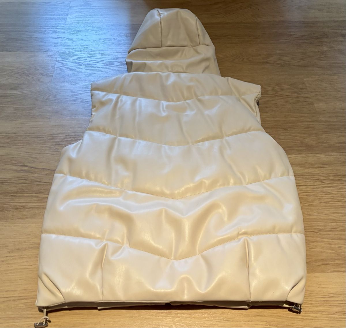 Pull&Bear Gilets & Westen: Pull&Bear Steppweste in Lederoptik – Gebraucht aus Baden von Tiffany6878 1
