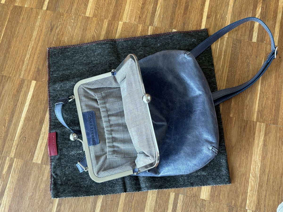 Sacs femmes: Lederhandtasche blau – D'occasion à Basel par Gumpesel1 2