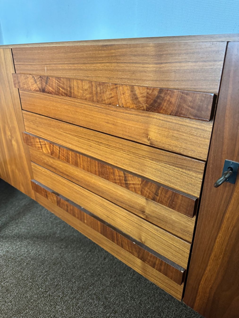 Cassettiere: mid century modern Sideboard 70er – Usato da Seedorf UR venduto da kat_h5h8 1